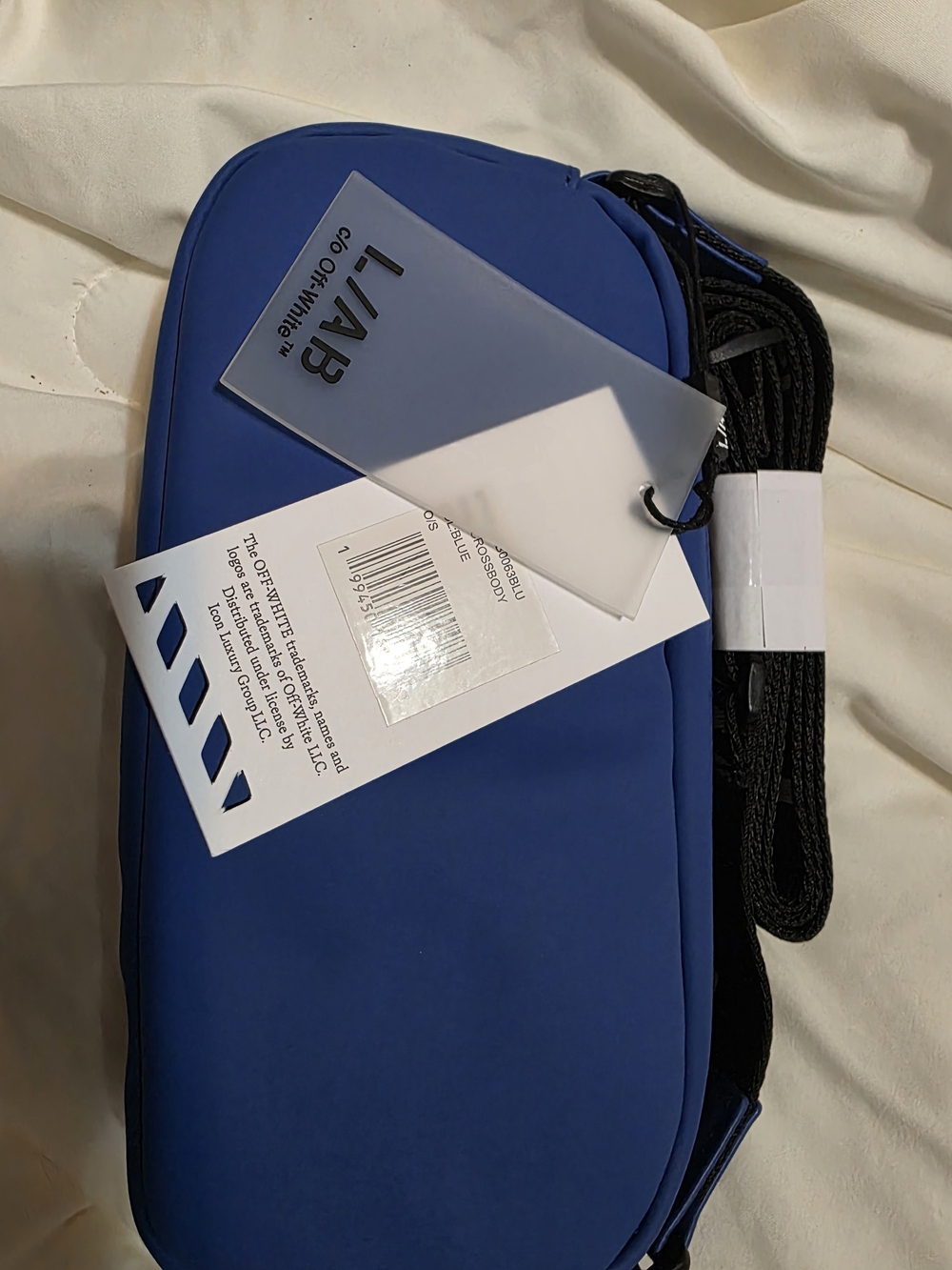 Off White L/AB C/o Oval Blue Crossbody Bag